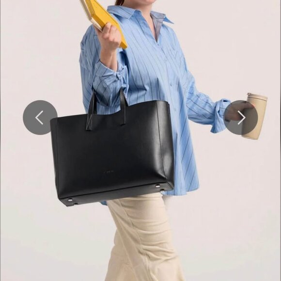 Calpak Haven 16" Laptop Tote Bag with Strap in Black - Picture 1 of 8